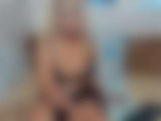 Show en direct avec ebonyshay - Fingering sur Camsoda