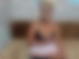 Live cam show with ebonyshay - Black Blowjob on nudelive.tv