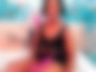 Live cam show with ebonysplitfire - BBW on Latina Girls