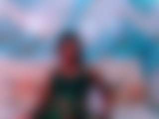 ebonysplitfire MILF webcam performer live streaming
