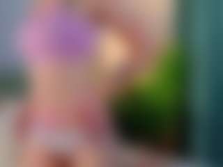Live cam show with Sanita - HD on SquirtSoMuch