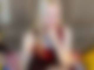 Live cam show with sisilvia465 - Middle Aged on CamSodaAdn