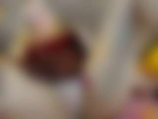 Live cam show with sisilvia465 - Shaved Pussy on MyBangCams