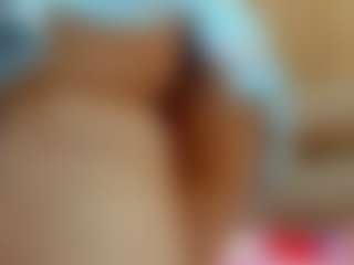 Live cam show with sisilvia465 - Young Adult on Stripli.com