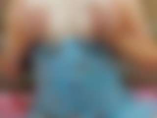 sisilvia465's Live Sex Cam Show
