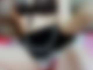 Live cam show with sisilvia465 - Wet on CamSodaAdn