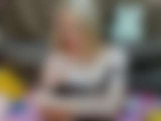 Live cam show with sisilvia465 - Cute on Camsoda