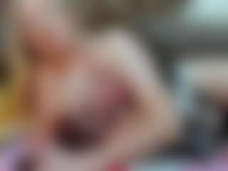 sisilvia465's Live Sex Cam Show