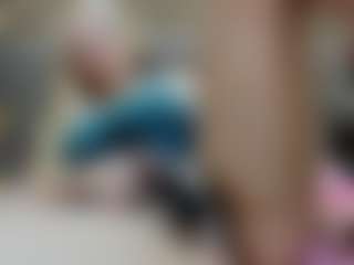 Live cam show with sisilvia465 - Play on sexylive.show