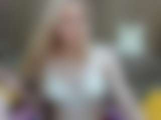Live cam show with sisilvia465 - Average on Gym Cam Girls