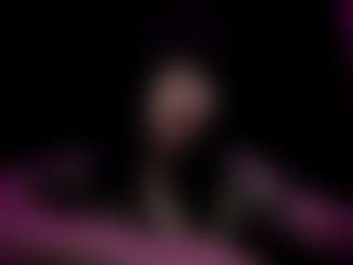 Live cam show with Kaylee - Skinny on liverealitysex.com