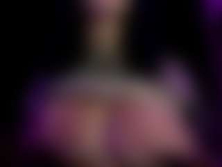 Show live cam dengan Kaylee - Nipple Piercings di Camsoda