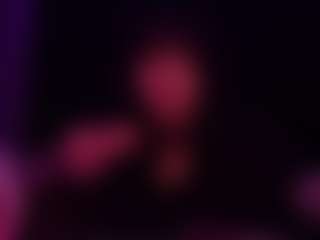Live cam show with Kaylee - Public on liverealitysex.com