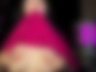 Live cam show with Kaylee - Spy Granny on Camsoda