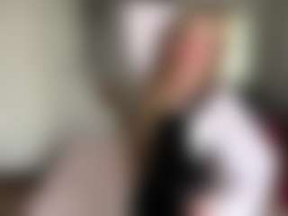 Live cam show with JeanettVerlato - Athletic on Streamer API
