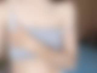 LeanoraPontillo's Live Sex Cam Show