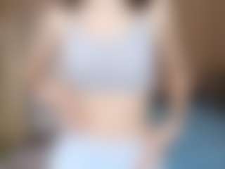LeanoraPontillo's Live Sex Cam Show
