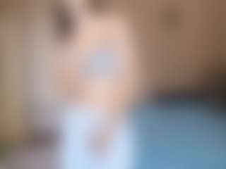 LeanoraPontillo's Live Sex Cam Show