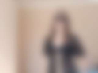 LeanoraPontillo's Live Sex Cam Show