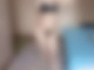 LeanoraPontillo's Live Sex Cam Show