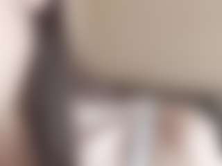 LeanoraPontillo's Live Sex Cam Show