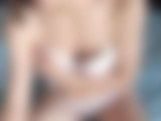 LeanoraPontillo's Live Sex Cam Show