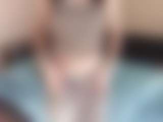 Live cam show with LeanoraPontillo - College on Camsoda