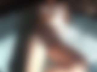 LeanoraPontillo's Live Sex Cam Show