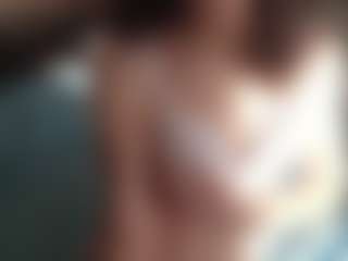 LeanoraPontillo's Live Sex Cam Show