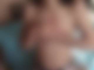 LeanoraPontillo's Live Sex Cam Show