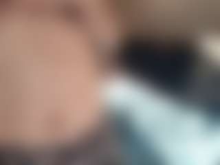 LeanoraPontillo's Live Sex Cam Show