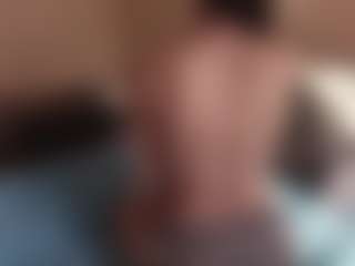 LeanoraPontillo's Live Sex Cam Show