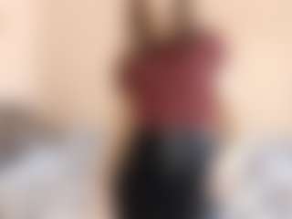 Live cam show with LeanoraPontillo - Brown Eyes Brown Hair on Camsoda