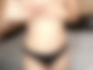 LeanoraPontillo's Live Sex Cam Show