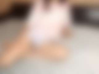 Live cam show with LeanoraPontillo - Brown Hair Teen (18+) on Camsoda