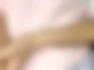 LeanoraPontillo's Live Sex Cam Show