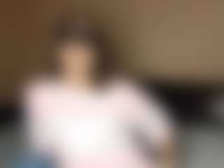 Live cam show with LeanoraPontillo - Brown Eyes on Camsoda