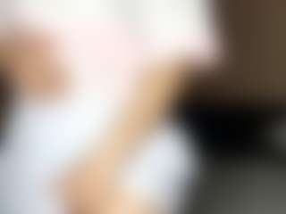 LeanoraPontillo's Live Sex Cam Show