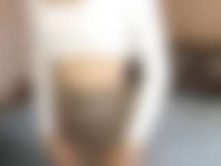 Live cam show with LeanoraPontillo - Skinny Teen (18+) on StripNow