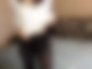 LeanoraPontillo's Live Sex Cam Show