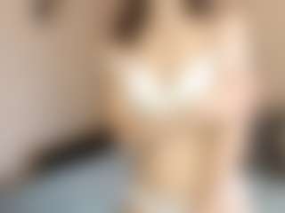 Live cam show with LeanoraPontillo - Lesbian on SinfulBabes