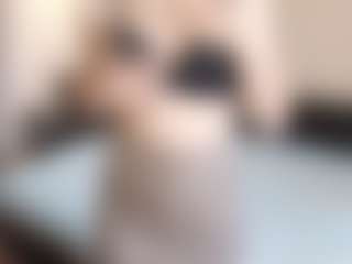 LeanoraPontillo's Live Sex Cam Show