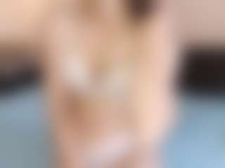 Live cam show with LeanoraPontillo - Blue Eyes on Camsoda