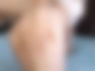 LeanoraPontillo's Live Sex Cam Show