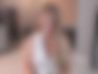 Live cam show with MardellElgart - Dildo on slutload