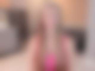 Live cam show with MardellElgart - Handjob on LiveSexCams6