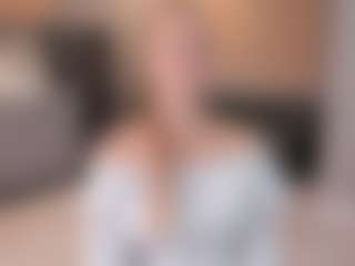 Live cam show with MardellElgart - Anal on CamwithHer