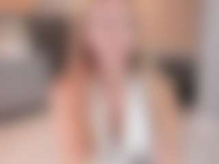 Live cam show with MardellElgart - Public on liverealitysex.com