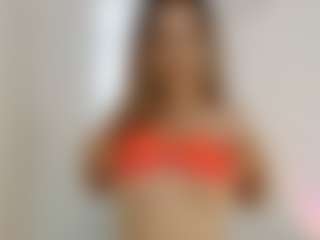 Live cam show with NATALLYxo - Athletic Shaved Pussy on chickslive.net