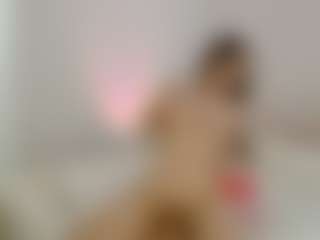Live cam show with NATALLYxo - Spank on studioflirtlive.com